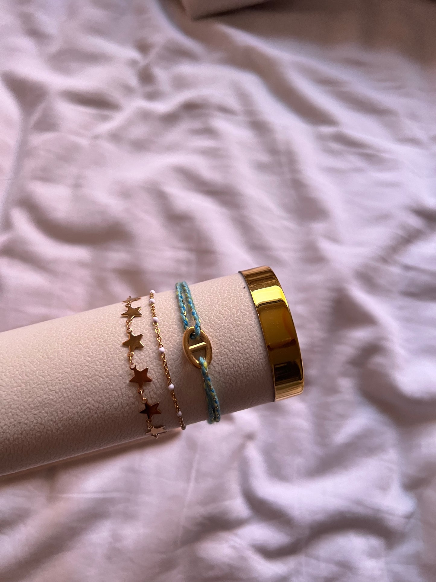 Lot 3 bracelets