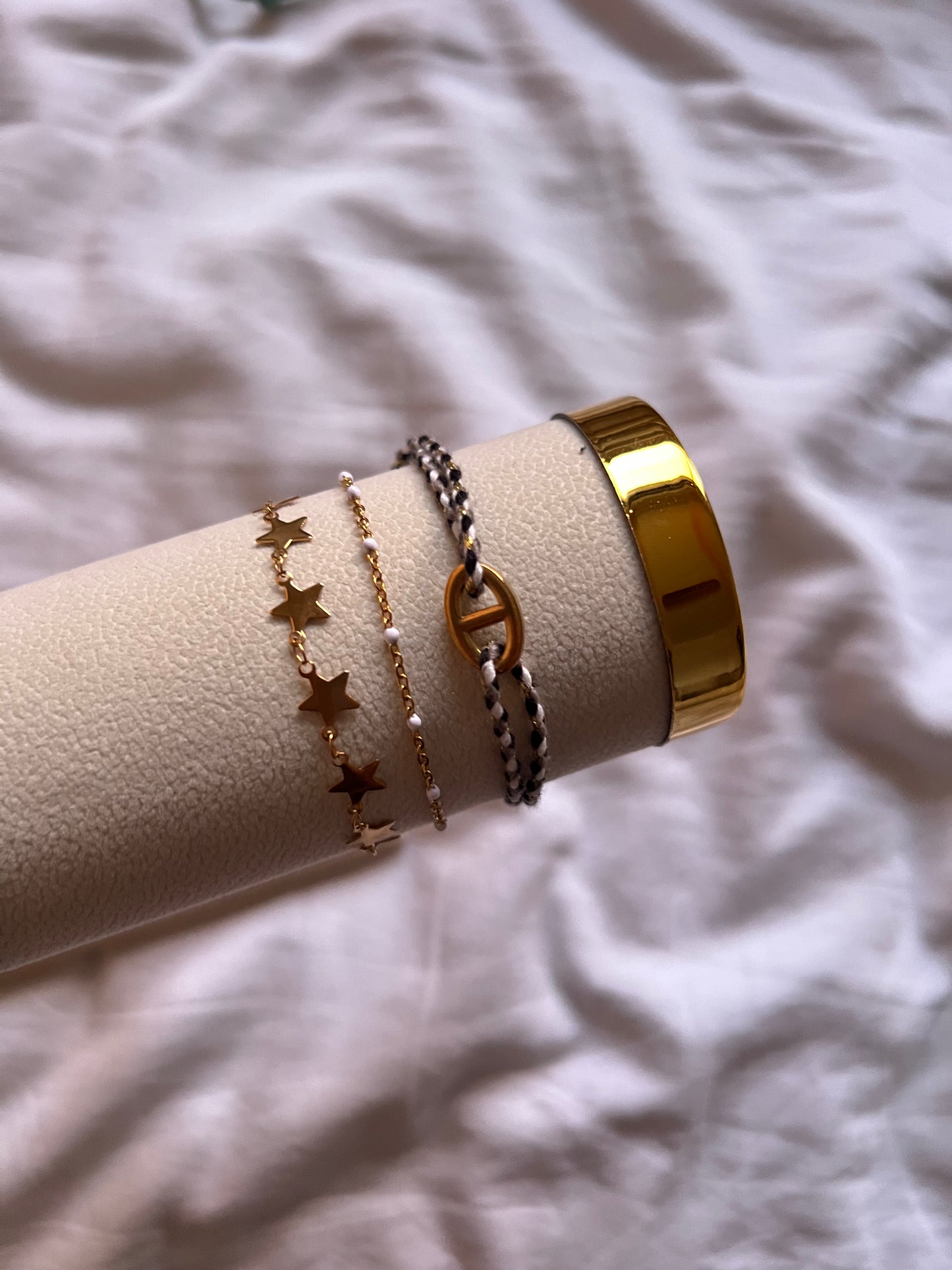 Lot 3 bracelets