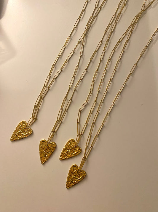 Sautoir coeur doré long