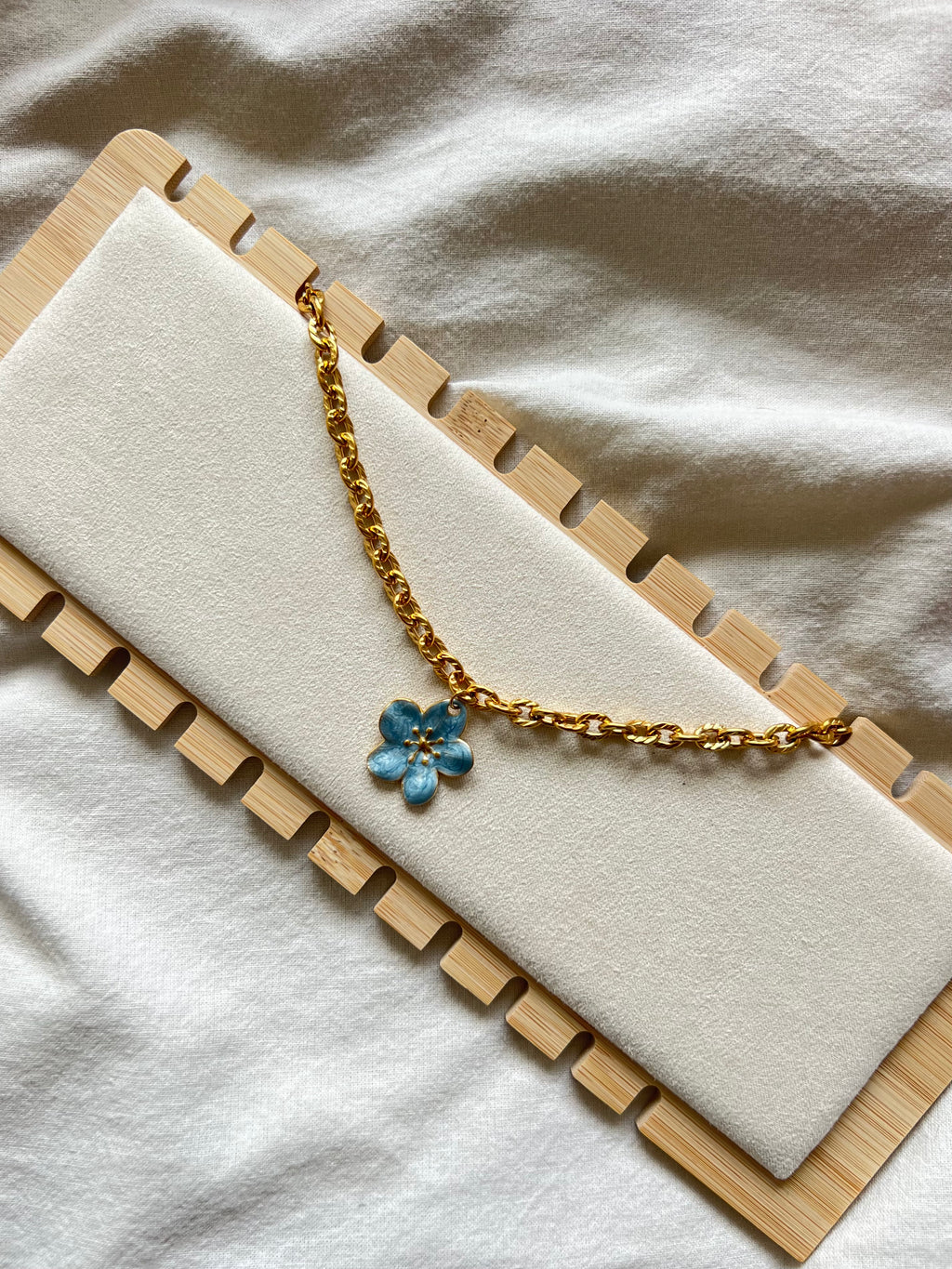 Collier Flora
