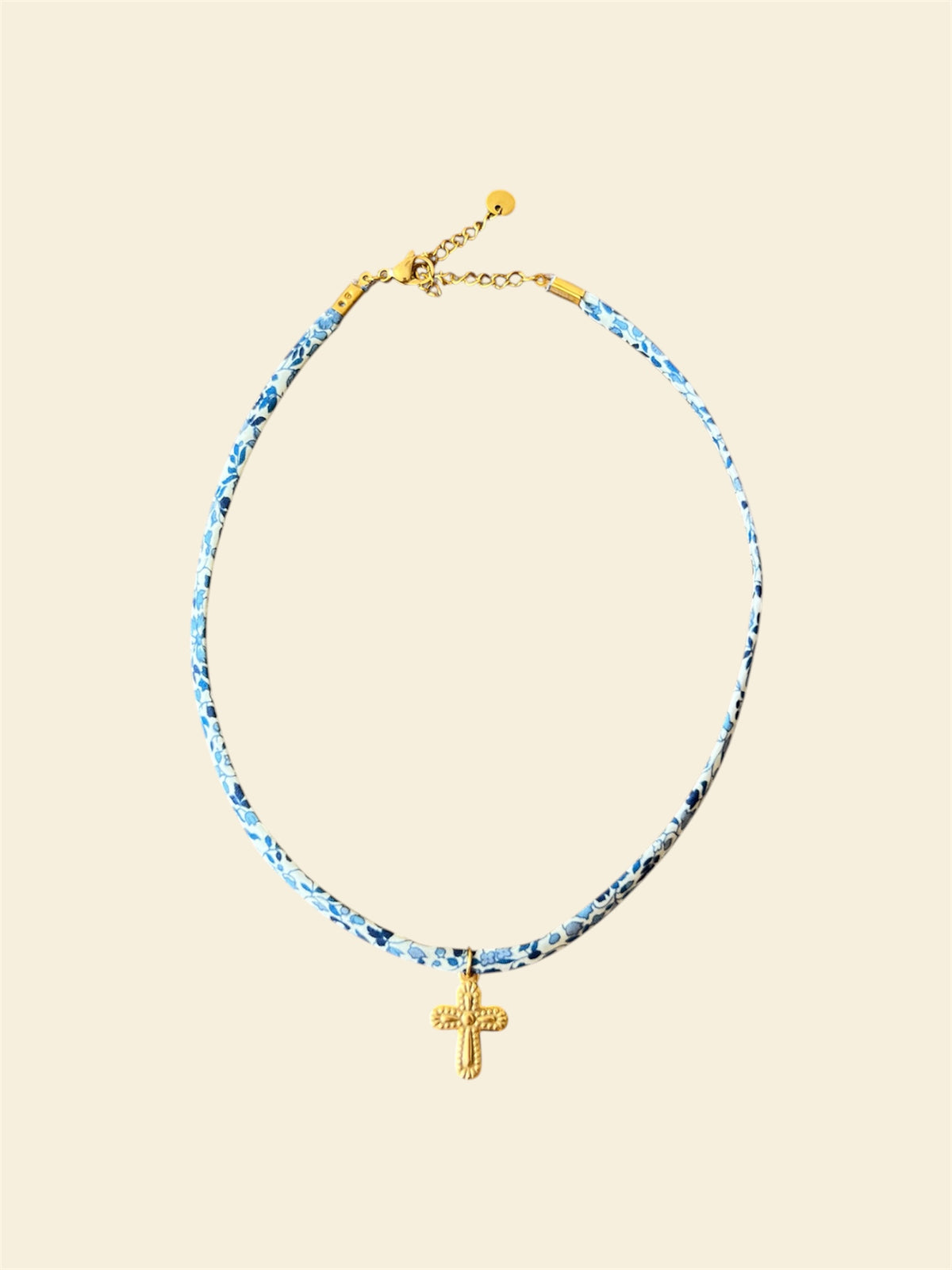 Collier Hannah